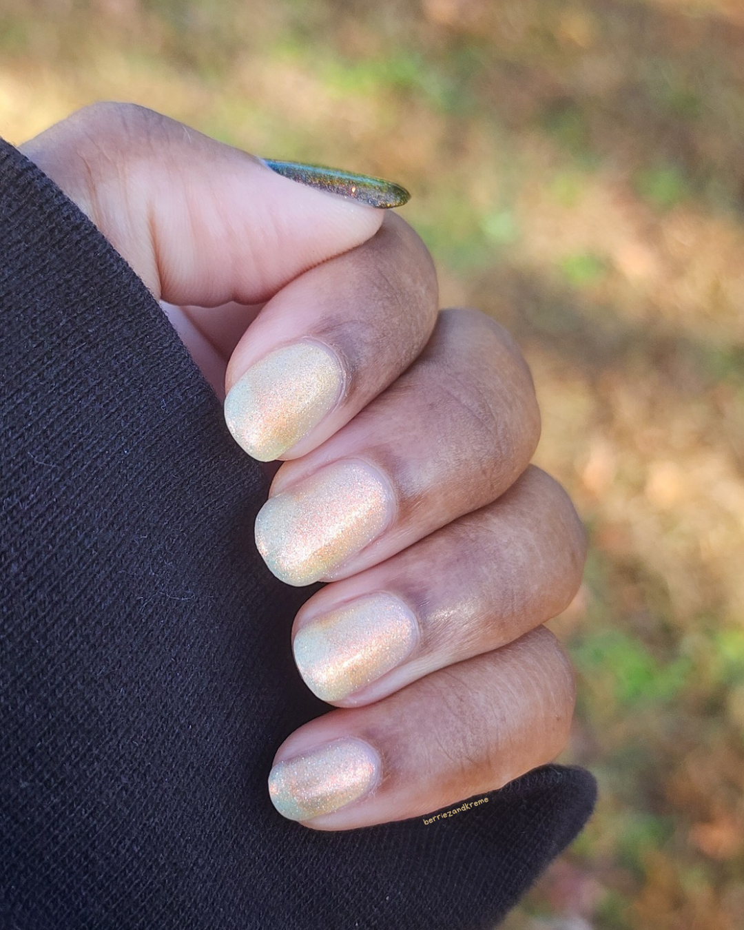 Twinkling Tinsel (2025 Holiday Collection)